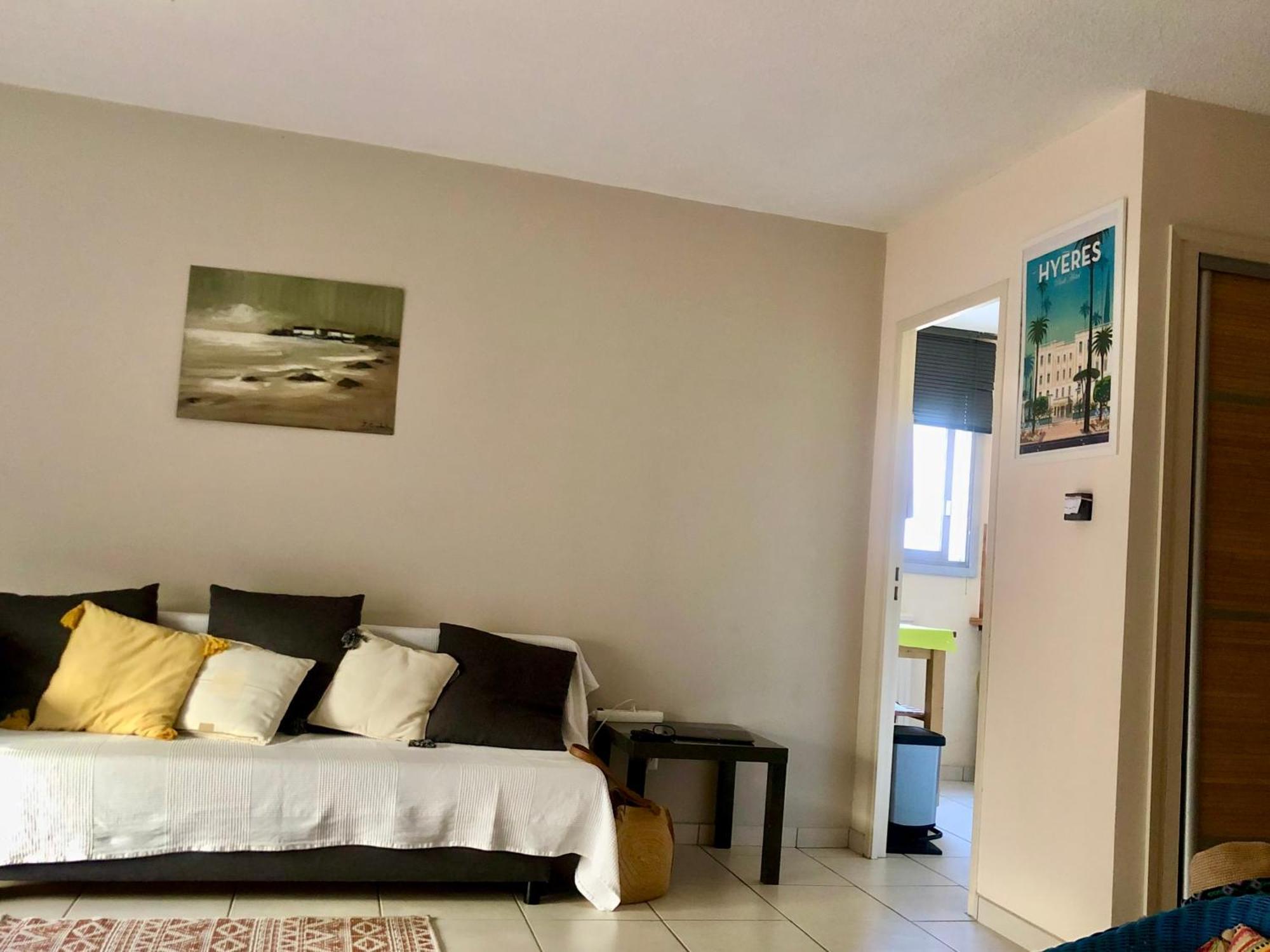 Grand Studio A Hyeres Entre Mer Et Ville Exterior foto